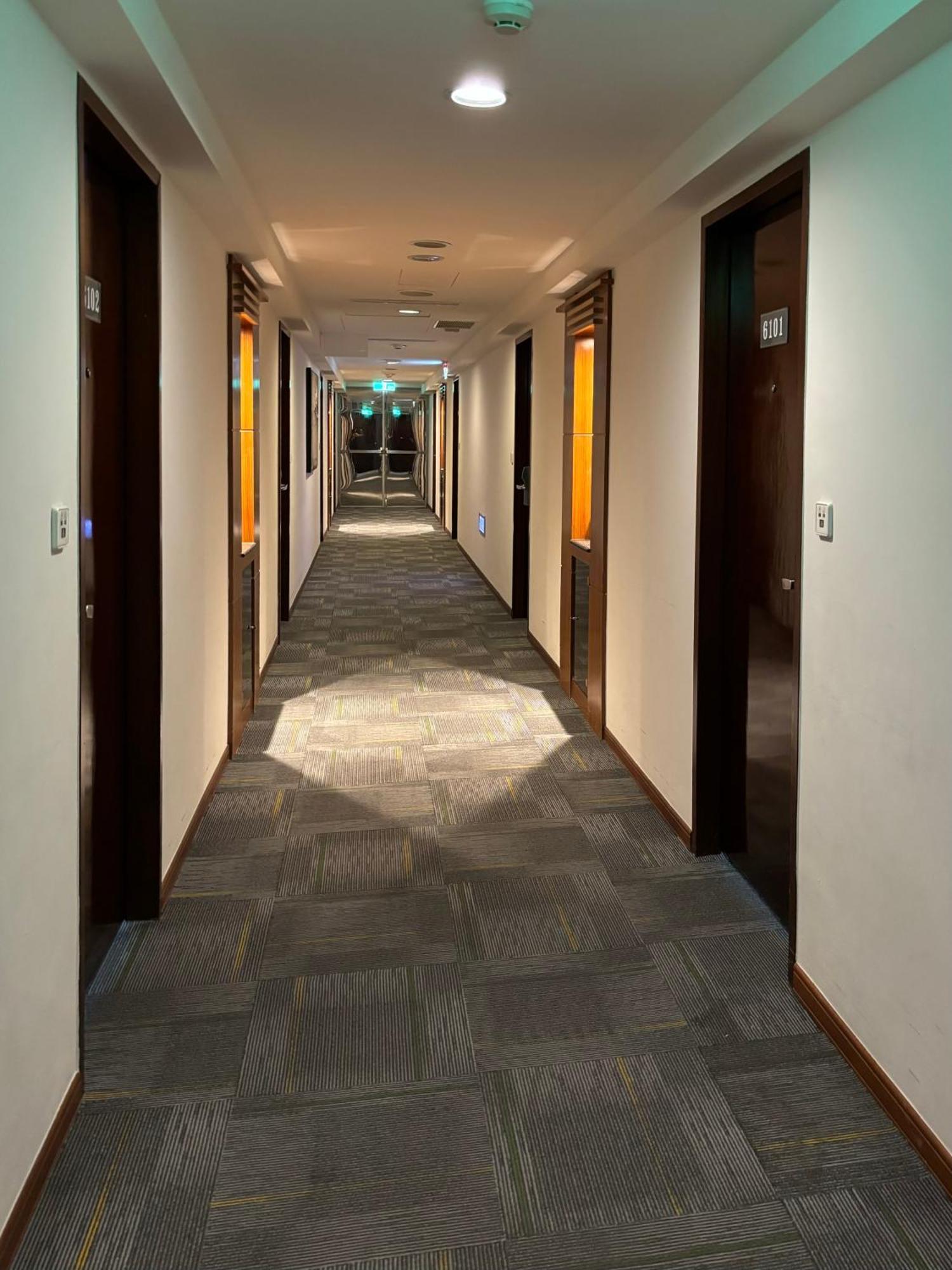 Art Spa Hotel Yilan Exterior photo