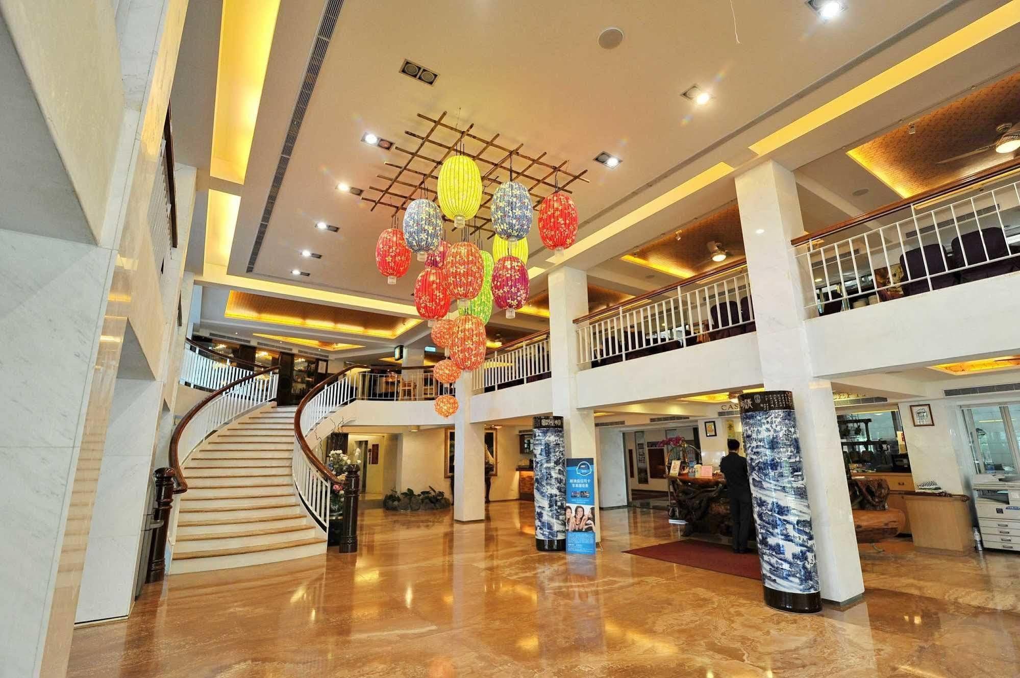 Art Spa Hotel Yilan Exterior photo