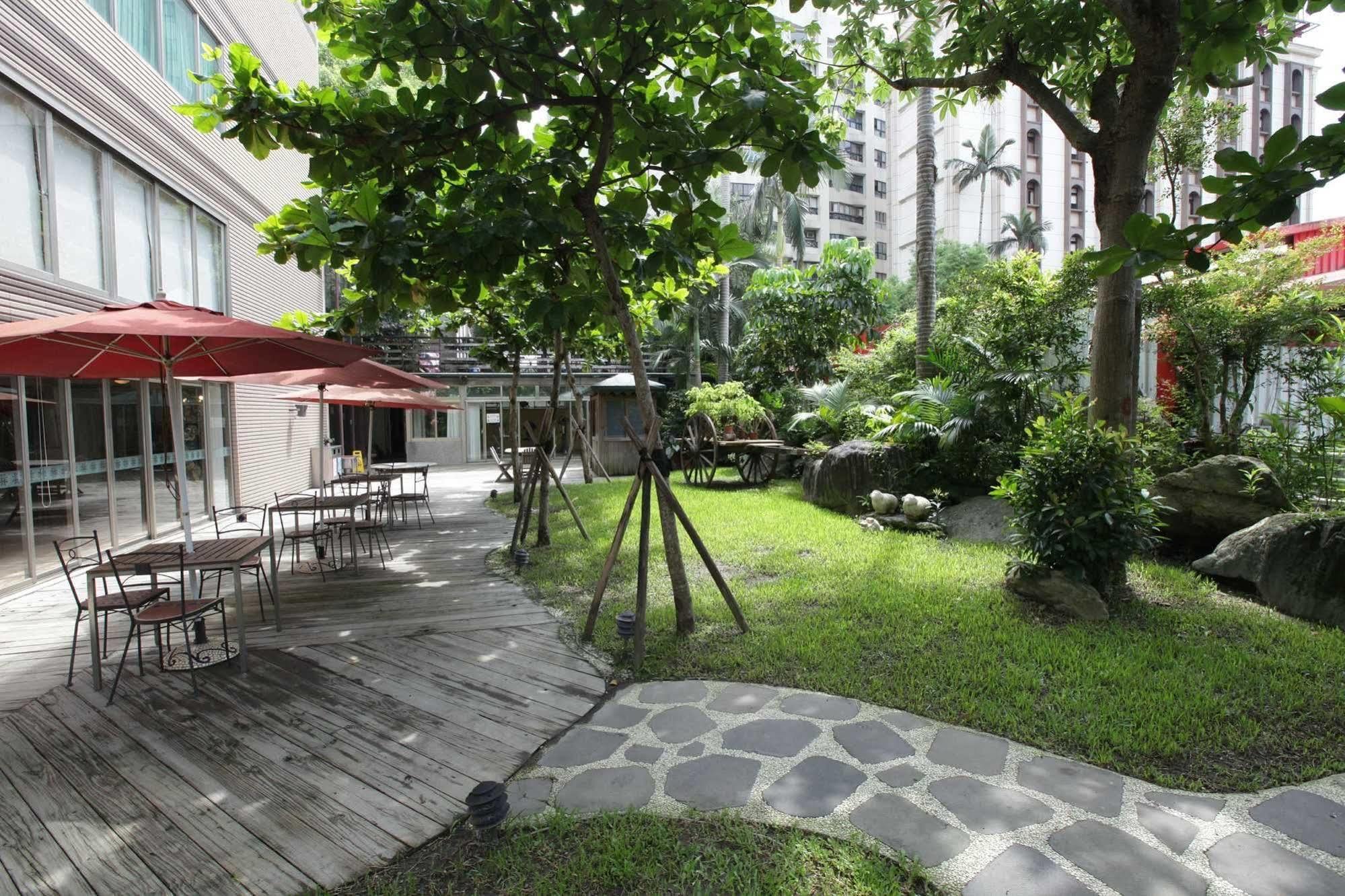 Art Spa Hotel Yilan Exterior photo